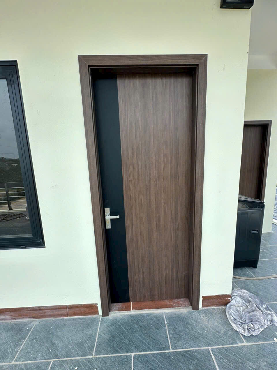 Cửa gỗ Composite Austdoor LA302 - Lineart