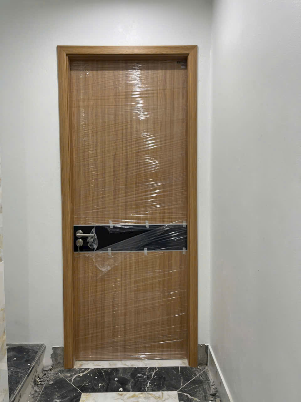 Cửa gỗ Composite Austdoor LA303 - Lineart