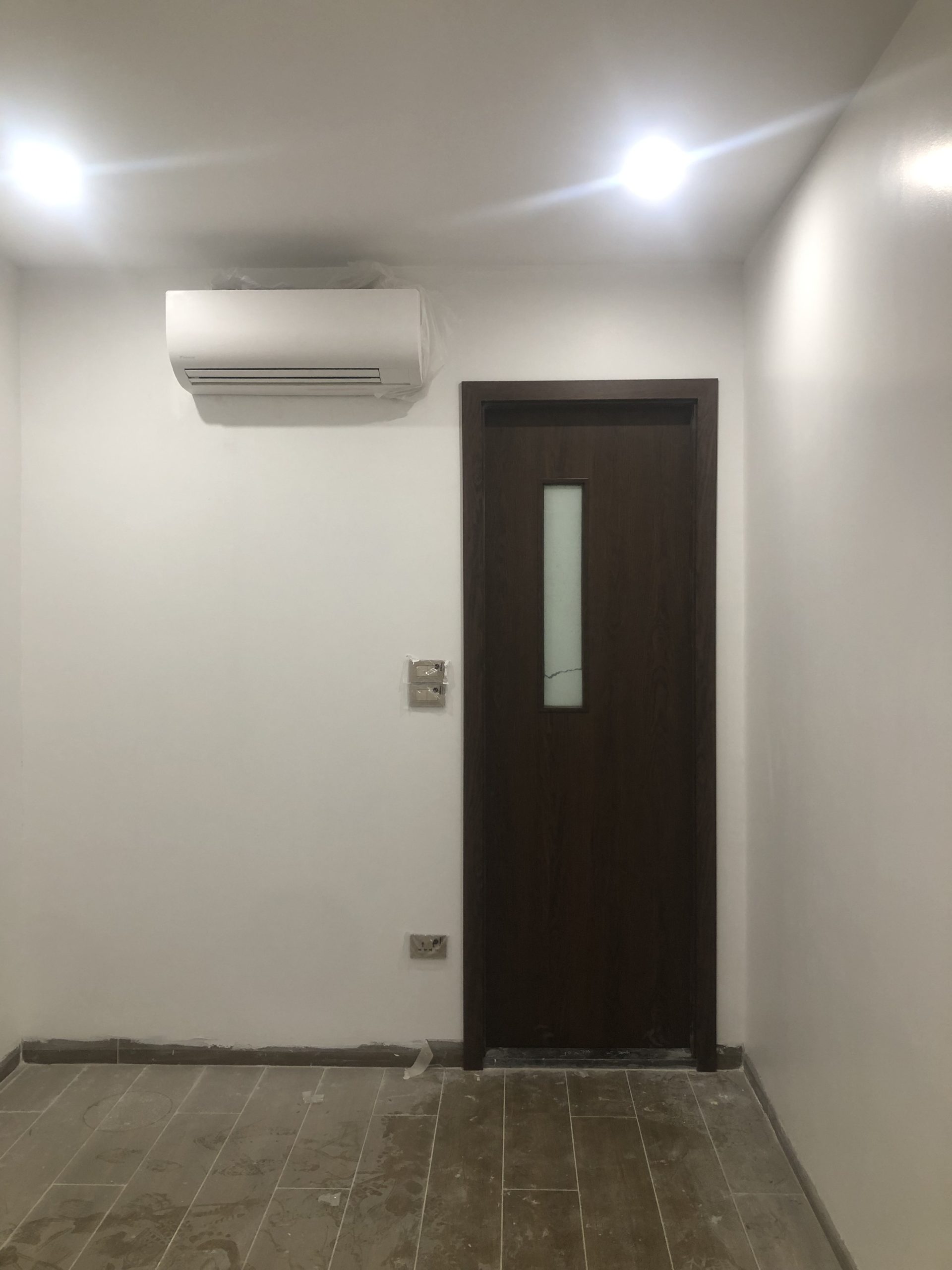 Cửa gỗ Composite Austdoor FL201 - Flatta