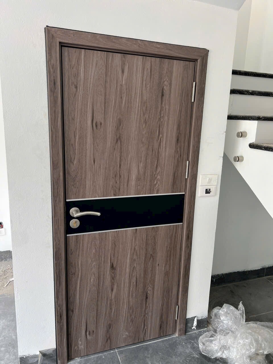 Cửa gỗ Composite Austdoor LA303 - Lineart