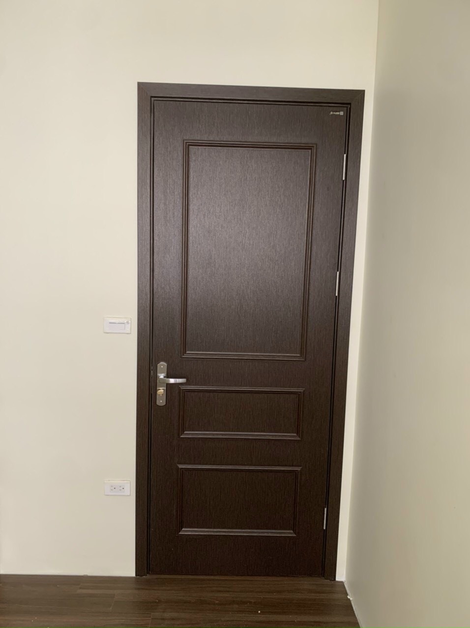 Cửa gỗ Composite Austdoor GR403 - Gravo