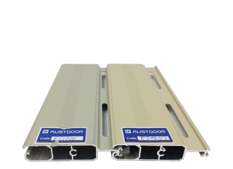 Cửa Cuốn Austdoor Khe Thoáng E51i