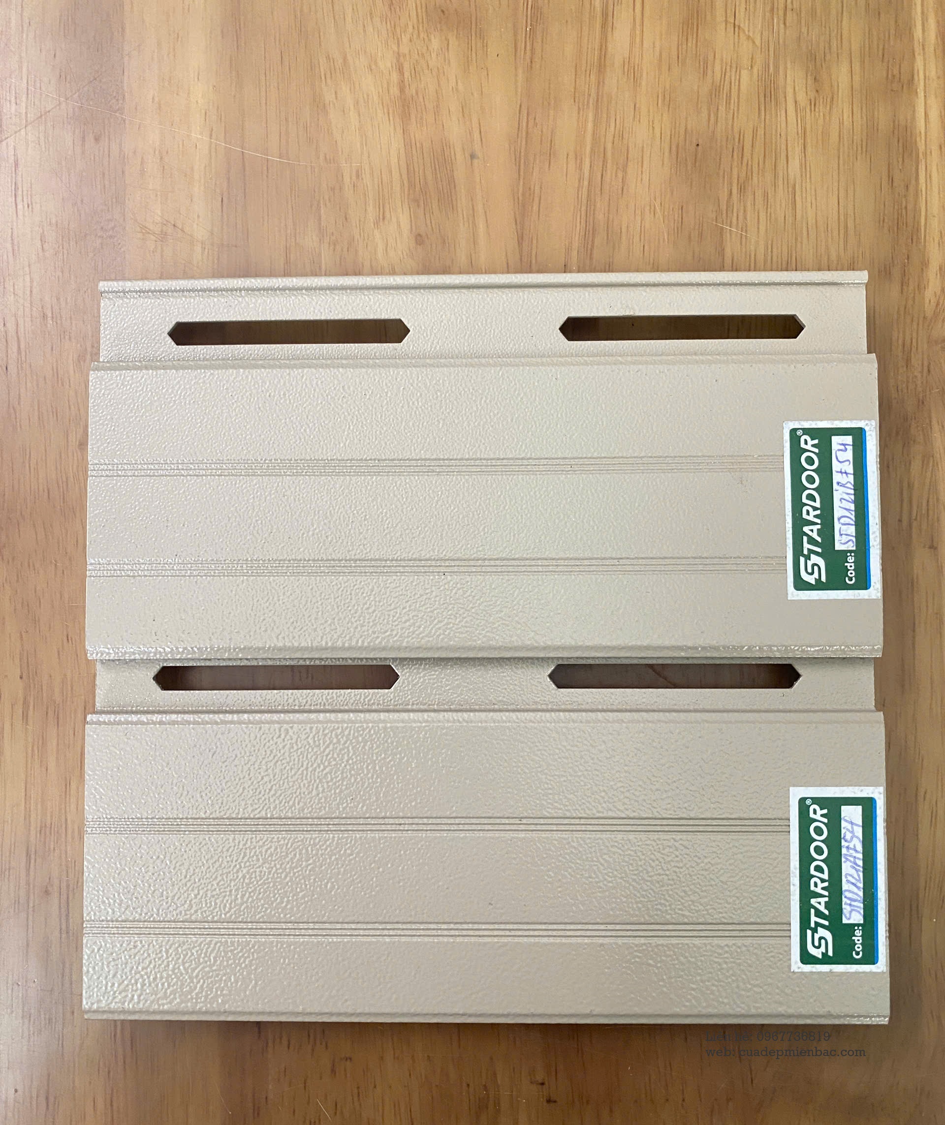 Cửa cuốn khe thoáng Stardoor STD12i | NAN DÀY ĐẾN 1.5MM