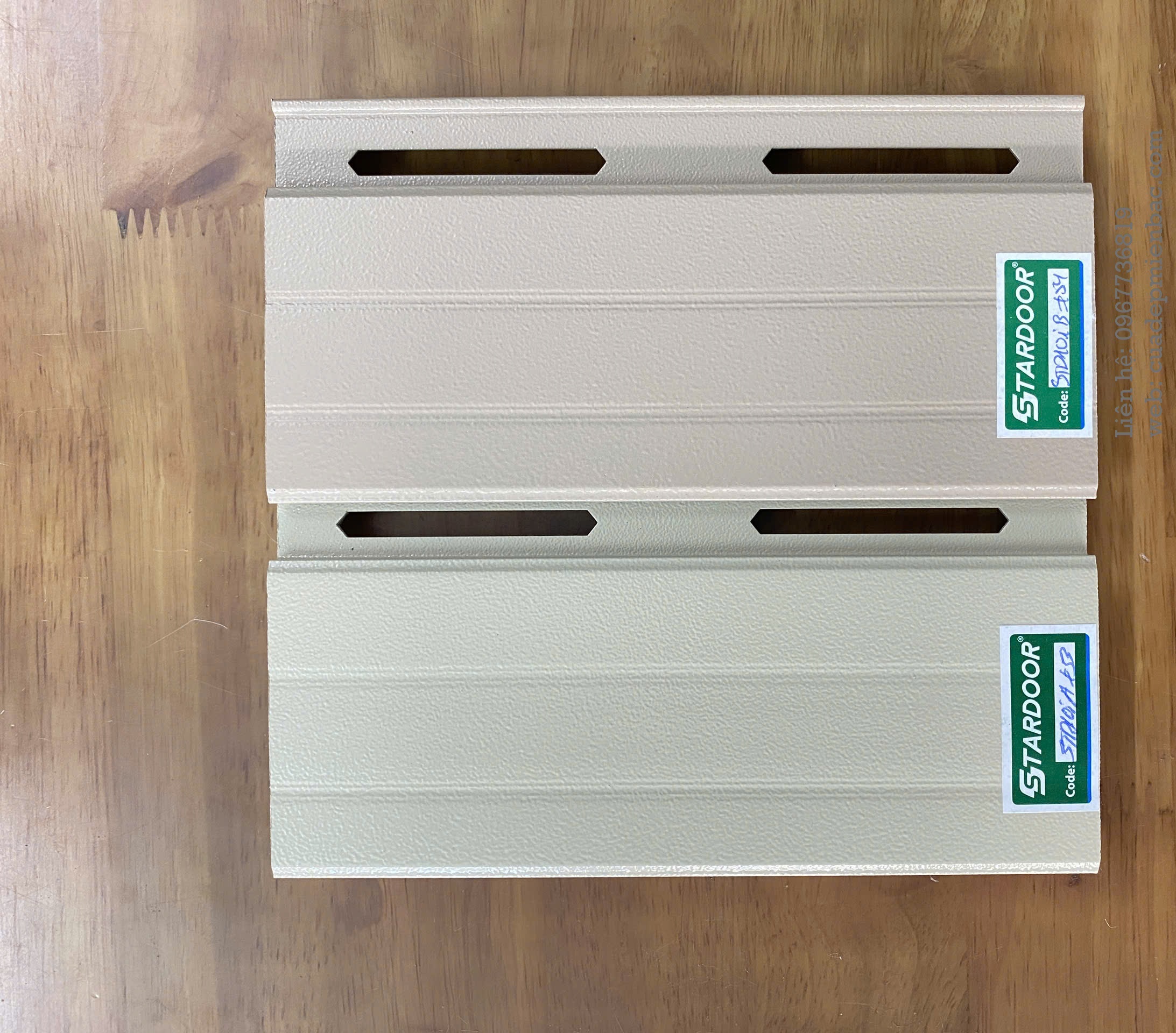 Cửa cuốn khe thoáng Stardoor STD10i | NAN DÀY 1.1 - 1.3 MM