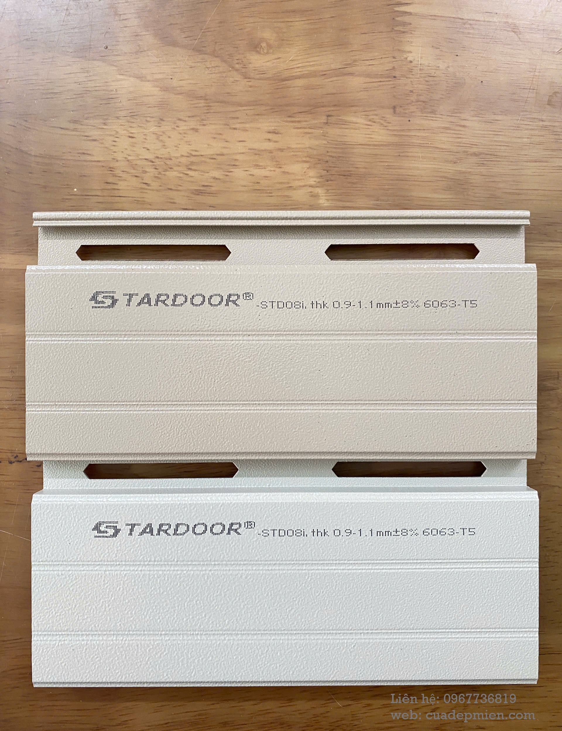 Cửa cuốn khe thoáng Stardoor STD08i | NAN DÀY 0.9 - 1.1 MM