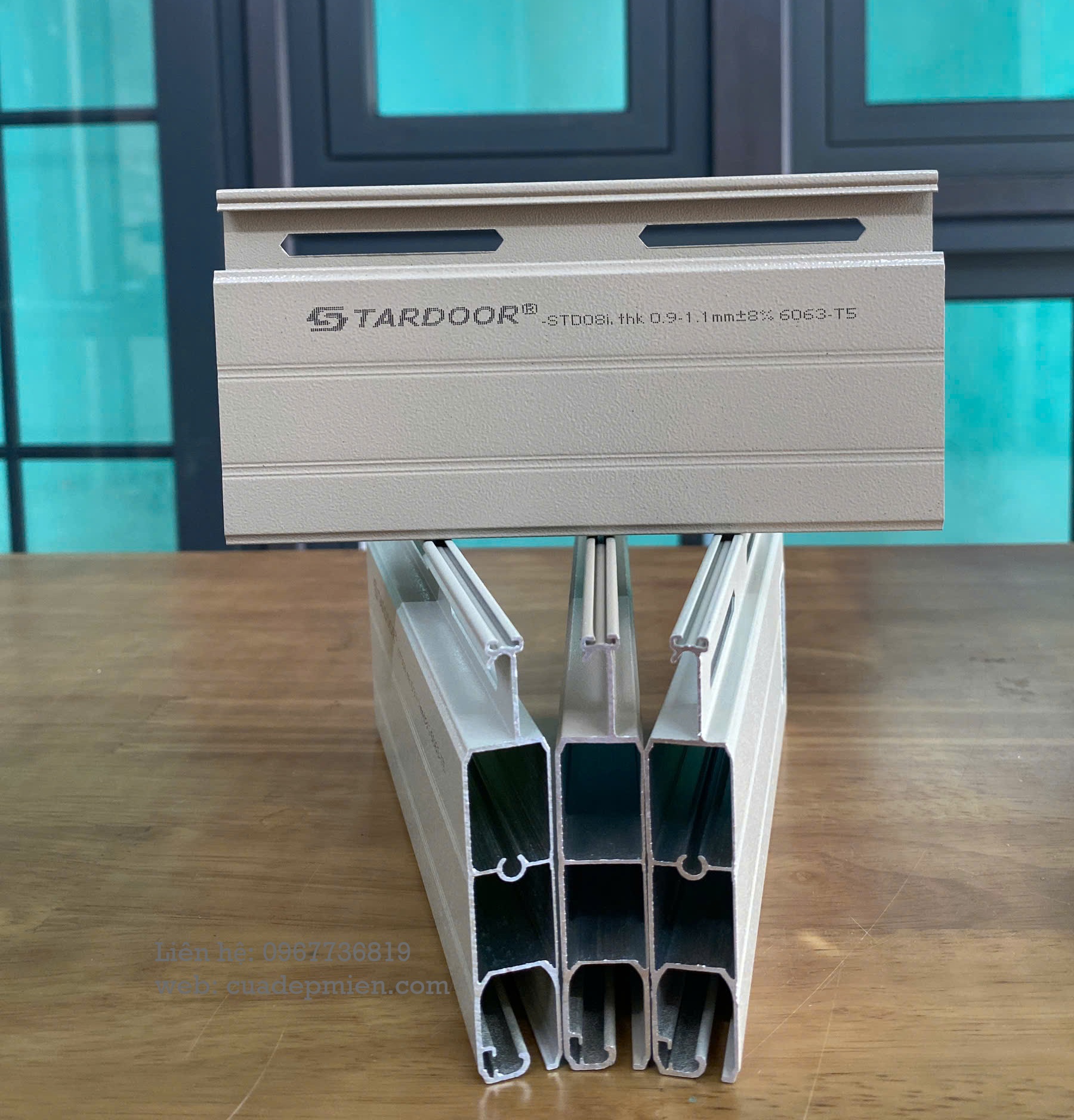 Cửa cuốn khe thoáng Stardoor STD08i | NAN DÀY 0.9 - 1.1 MM