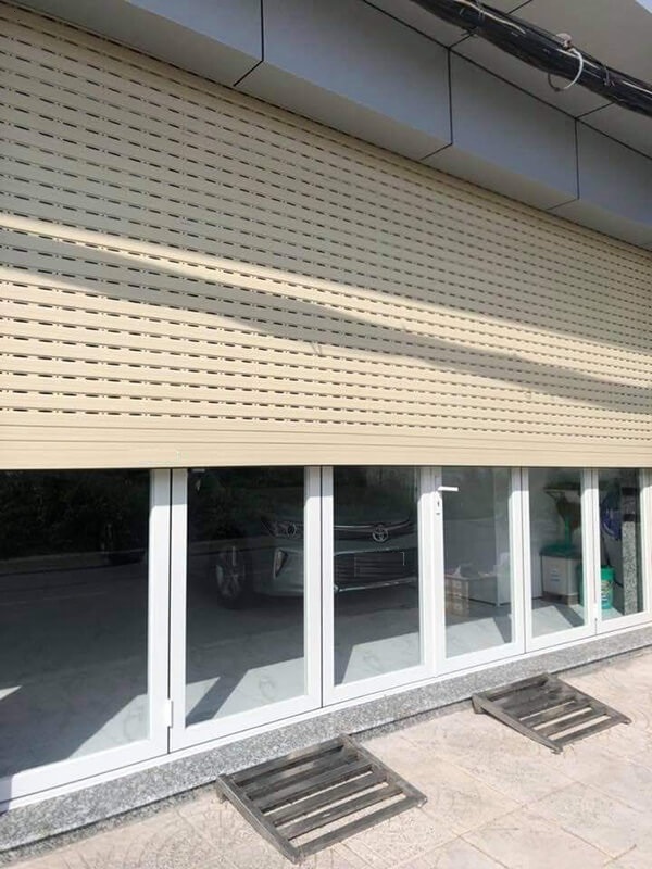 Cửa cuốn khe thoáng Stardoor STD10i | NAN DÀY 1.1 - 1.3 MM
